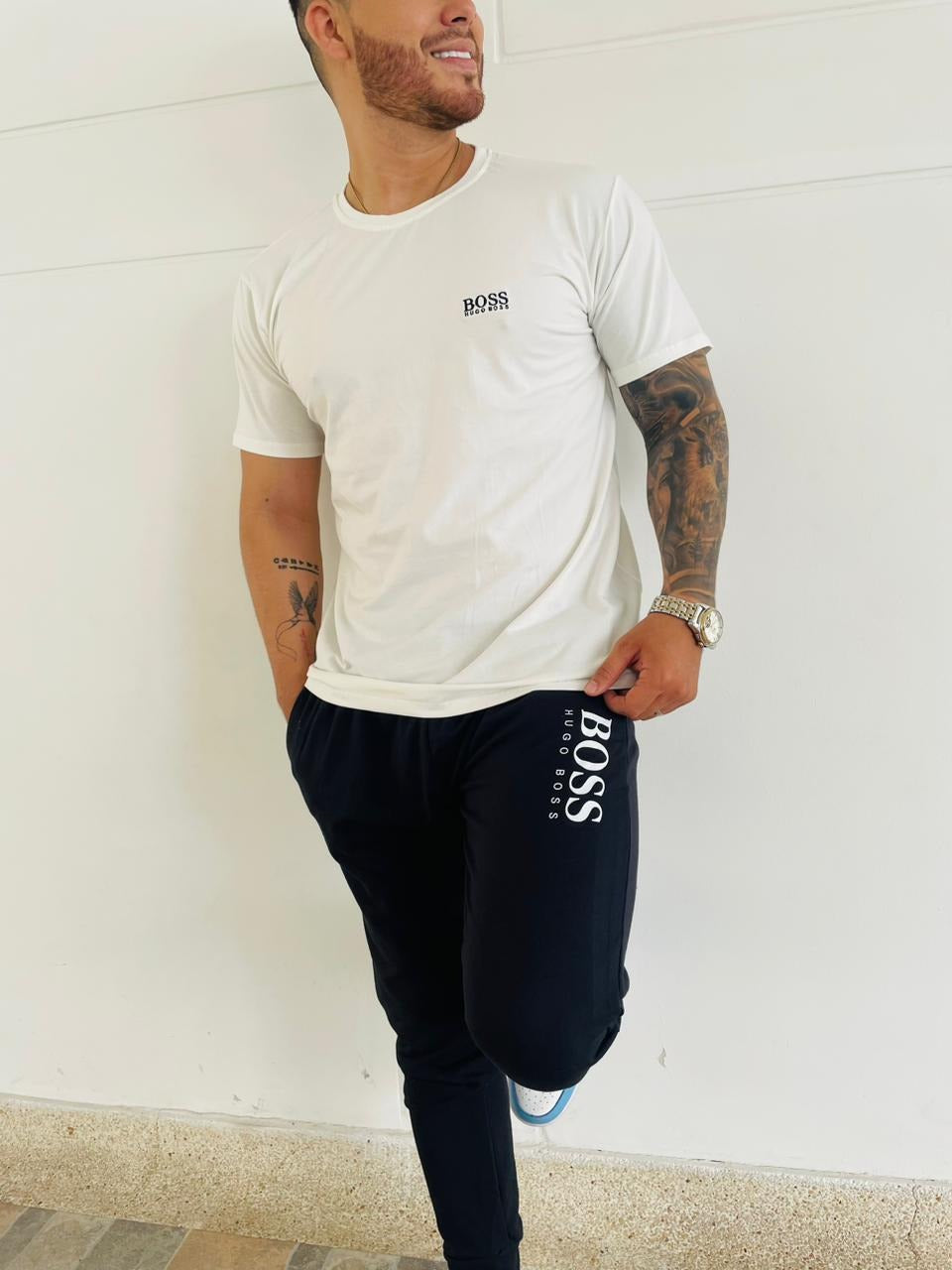 👕 Hugo Boss Camiseta Tessler 33 Cuello Redondo Premium Hombre