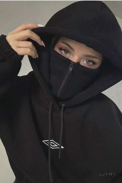 Hoodie con Balaclava Oversize – Streetwear